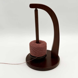 Yarn holder